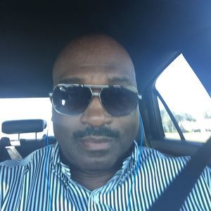 Meet your Posher, Lionel